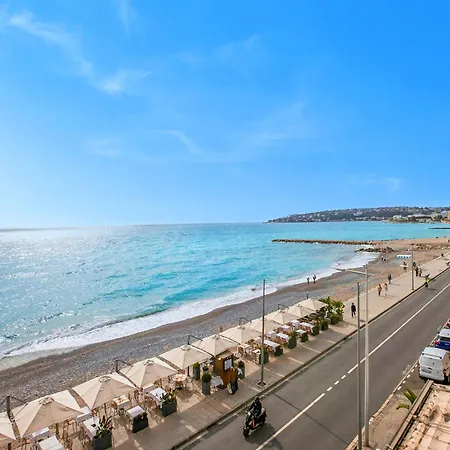 On The Sea - Seafront - Happy * Menton